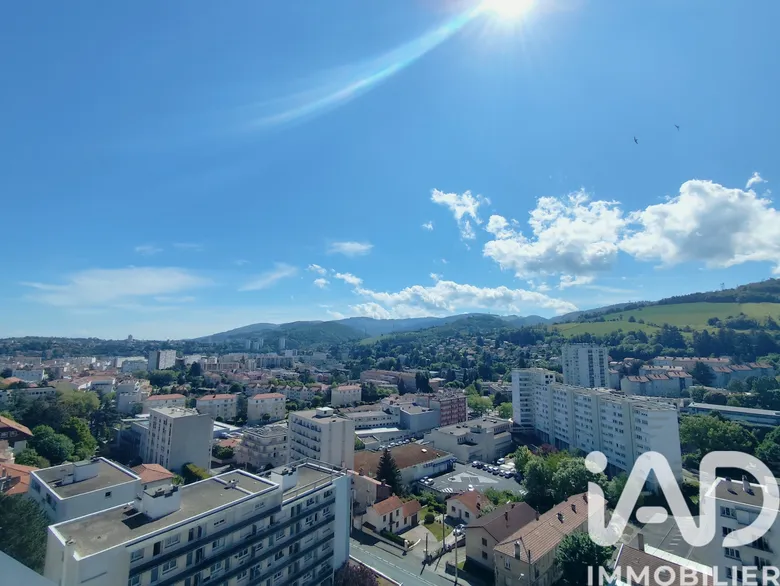 Appartement 5 pièces 95 m² · à Saint-Étienne · 95 m² · 145 000 €