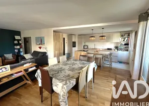Duplex à Versailles (78000)