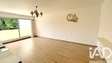 Appartement à Les Ulis (91940)