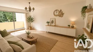 Apartment in Les Ulis (91940)