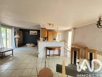 Maison à Saint-Germain-Lespinasse (42640)
