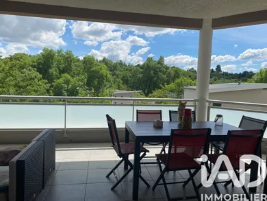 Apartment in Bourg-de-Péage (26300)