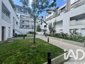 Apartment in Romainville (93230)