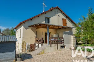 Maison à Pure (08110)