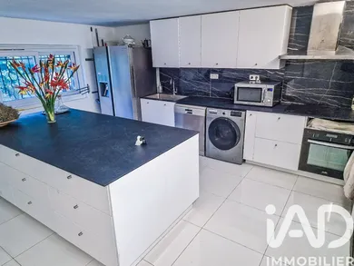 House in Toulon (83000)