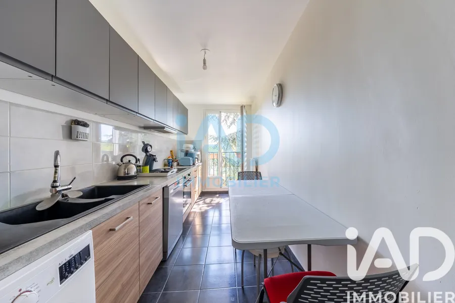Appartement à Chevilly-Larue (94550) photo 3