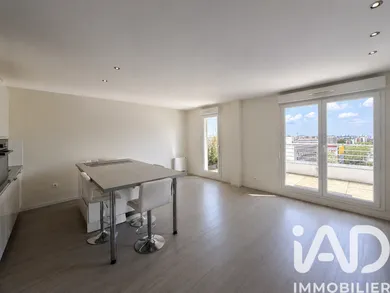 Apartment in Créteil (94000)