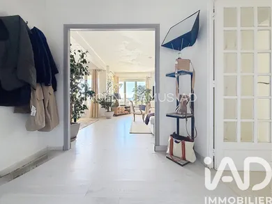Apartment in Sanary-sur-Mer (83110)