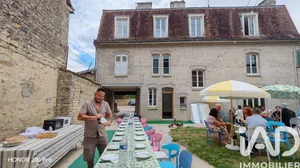 Building in Bossancourt (10140)