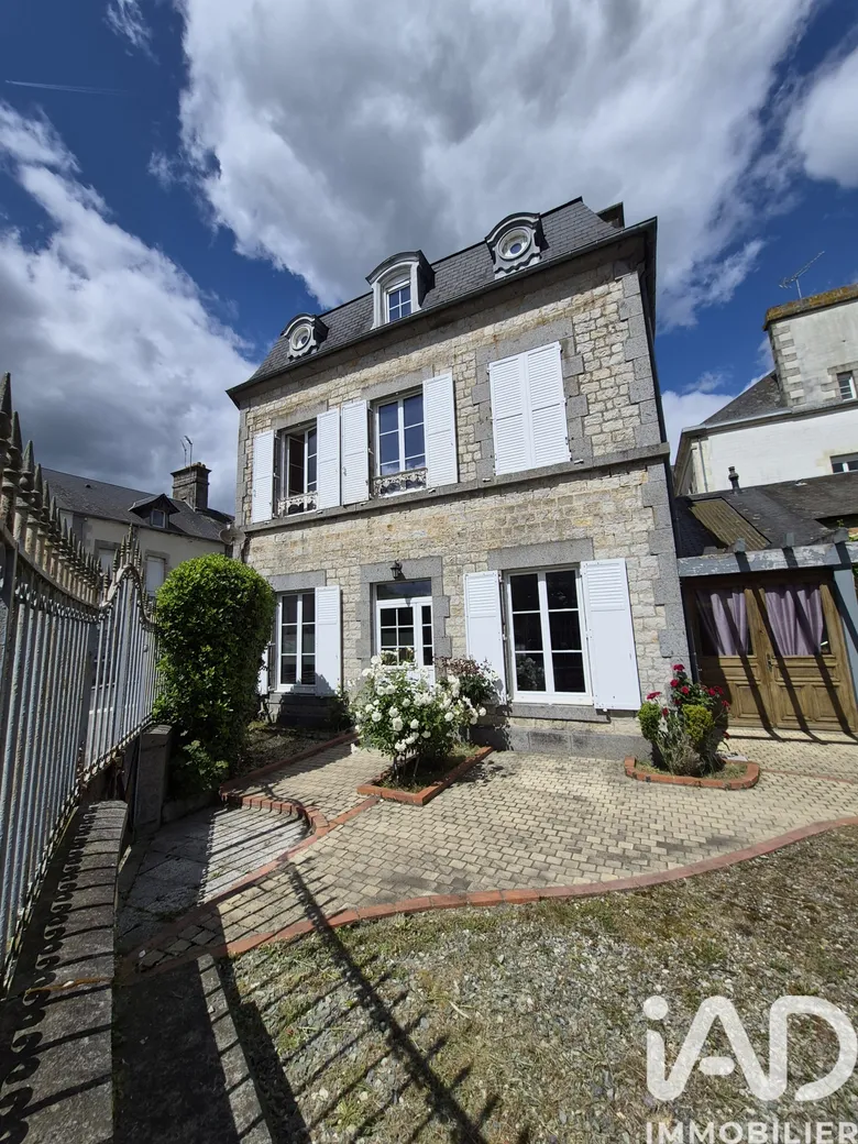 Maison 9 pièces 170 m² · à Rives d'Andaine · 170 m² · 175 300 €