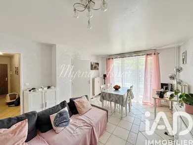Apartment in Évry-COURCOURONNES (91080)