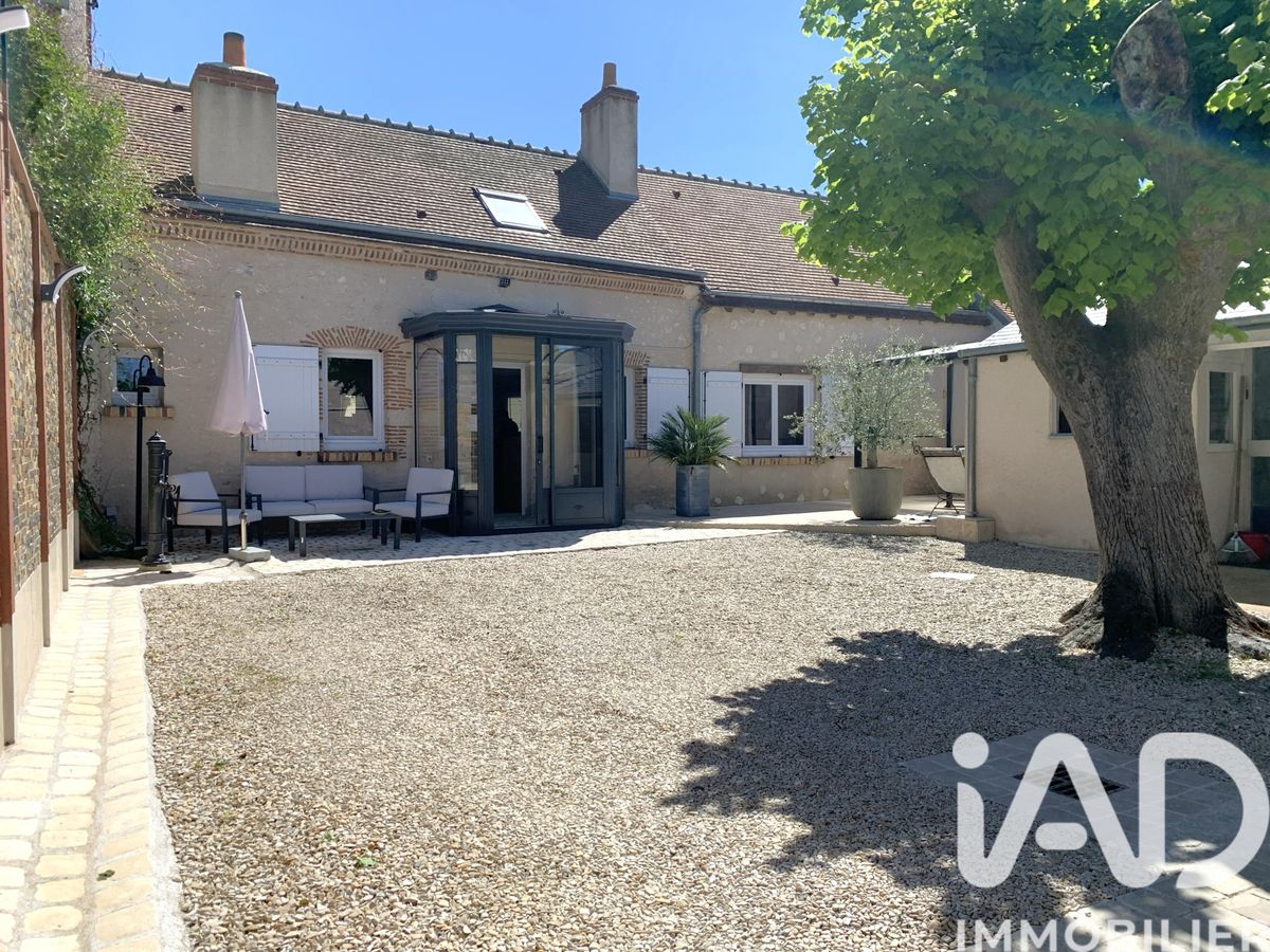 maison à Montlivault