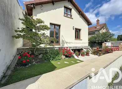 Maison à Corbeil-Essonnes (91100)