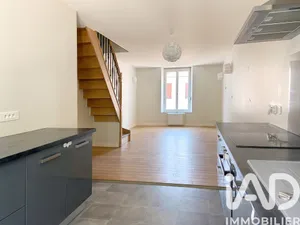 Triplex à Reims (51100)