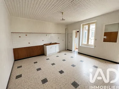 Maison à Bogny-sur-Meuse (08120)
