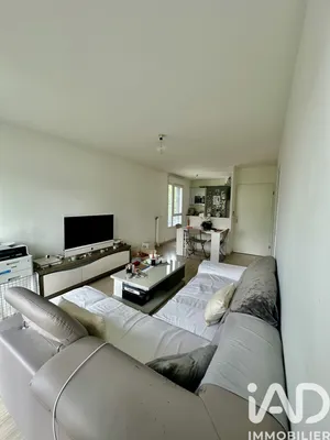 Apartment in Athis-Mons (91200)