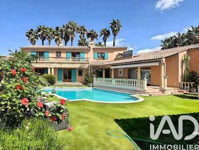 Mas à Puget-sur-Argens (83480)