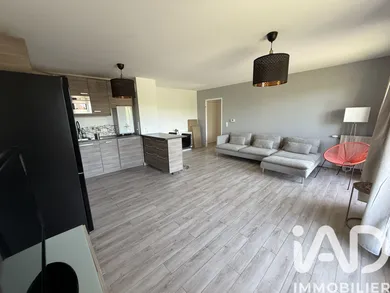 Apartment in Tigery (91250)