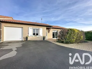 House in Thouars (79100)