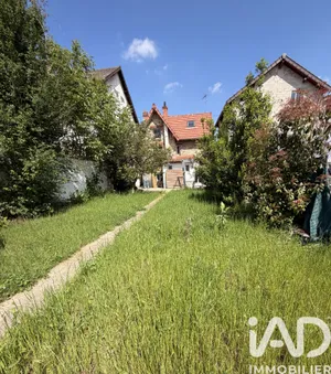Pavillon à Villeneuve-le-Roi (94290)