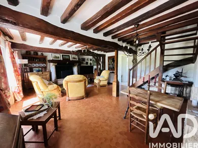 House in Arelaune-en-Seine (76940)