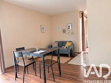 Apartment in Tours (37100)