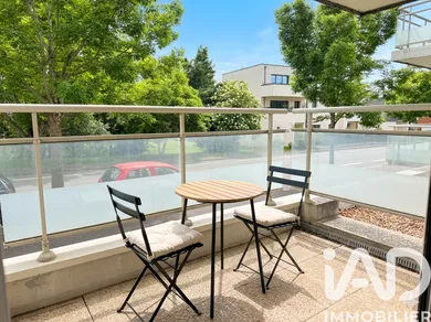 Apartment in Tours (37100)