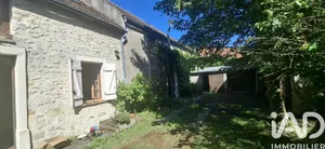 Village house in Obsonville (77890)