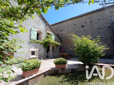Maison de village à Crugey (21360)