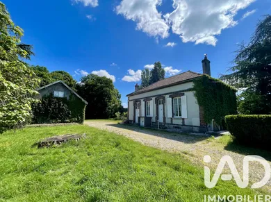 Maison de campagne à Égriselles-le-Bocage (89500)