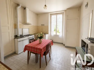 Maison de campagne à Égriselles-le-Bocage (89500)
