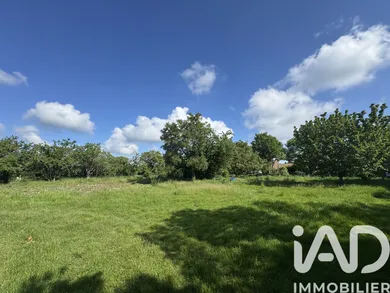 Terrain à bâtir à Houdan (78550)