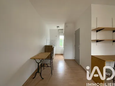 Studio à Amiens (80000)