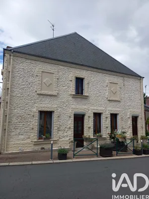 House in Sury-ès-Bois (18260)