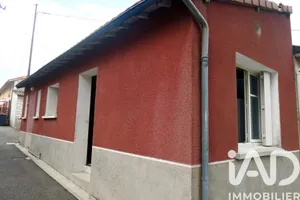 House in Mazerolles (86320)