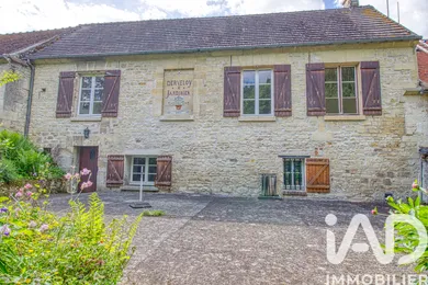 House in Maysel (60660)