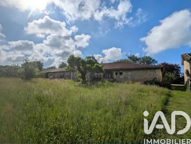 House in Lapouyade (33620)