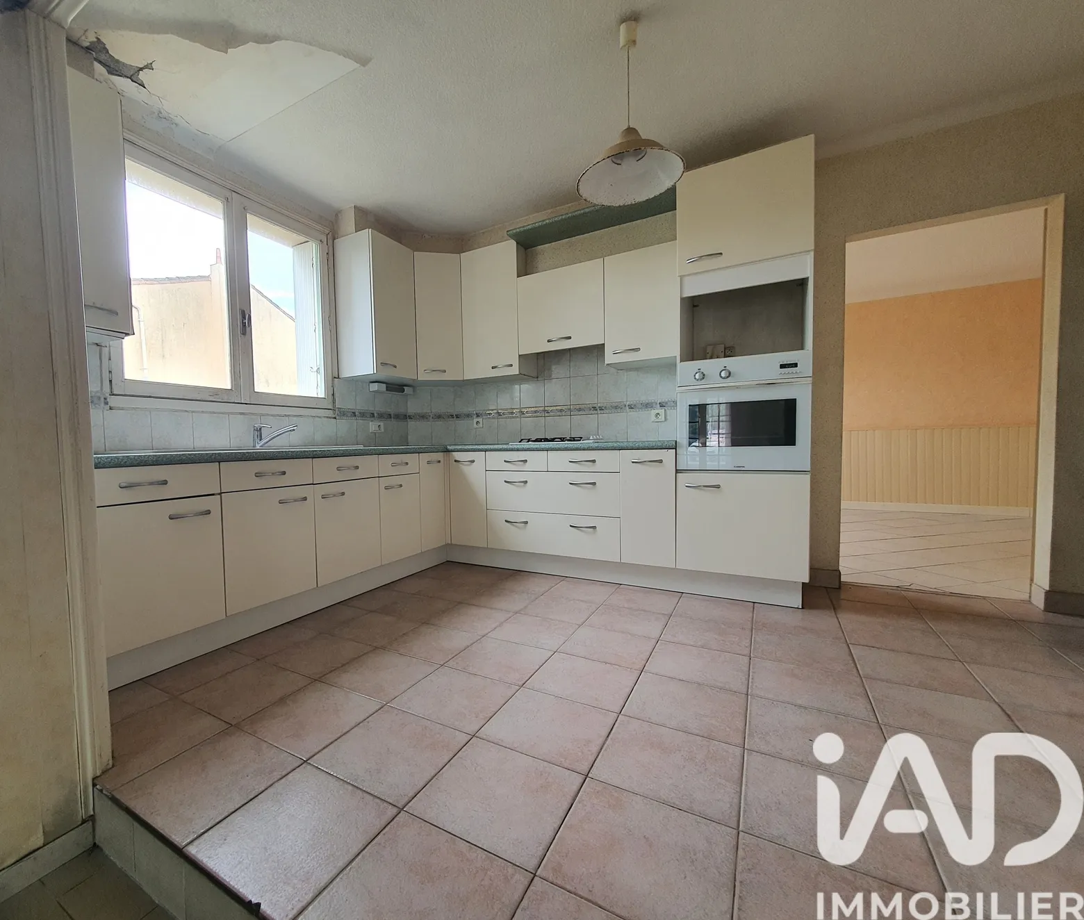 Vente maison à Sainte-Florence (85140) : maison 7 pièces 135 m² - 2018779 — 2