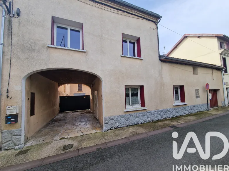 Maison 5 pièces 85 m² · à Vic-en-Bigorre · 85 m² · 108 000 €