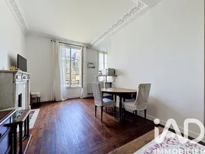 Apartment in Clichy (92110)