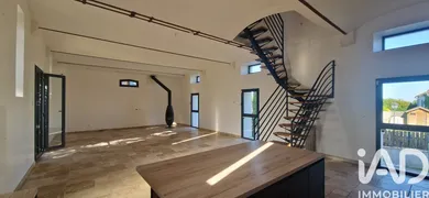 House in Marines (95640)