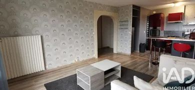 Apartment in Saint-André-les-Vergers (10120)