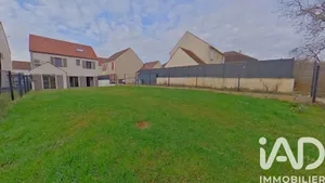 House in Savigny-le-Temple (77176)