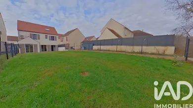 House in Savigny-le-Temple (77176)