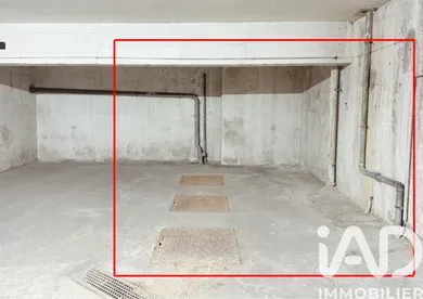 Parking à Paris (75009)