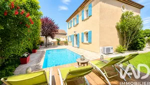 Townhouse in Peyrolles-en-Provence (13860)
