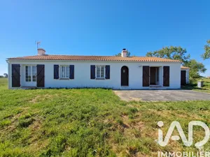 Maison traditionnelle à Notre-Dame-de-Monts (85690)