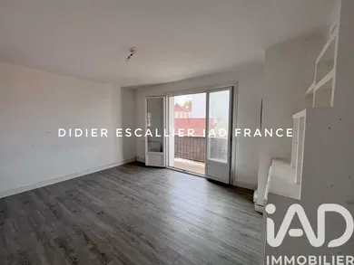 Apartment in Toulon (83200)