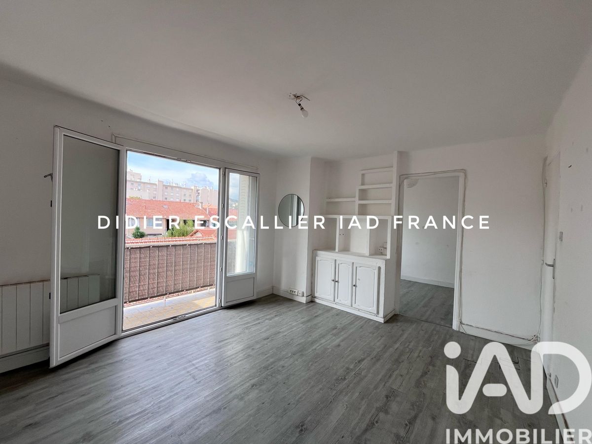 Vente appartement à Toulon (83200) : appartement 3 pièces 50 m² - 2023095