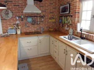Traditional house in Loqueffret (29530)